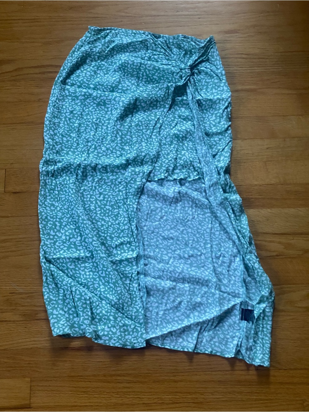 Trixxi Teal and White Leopard Print Skirt with Leg Slit